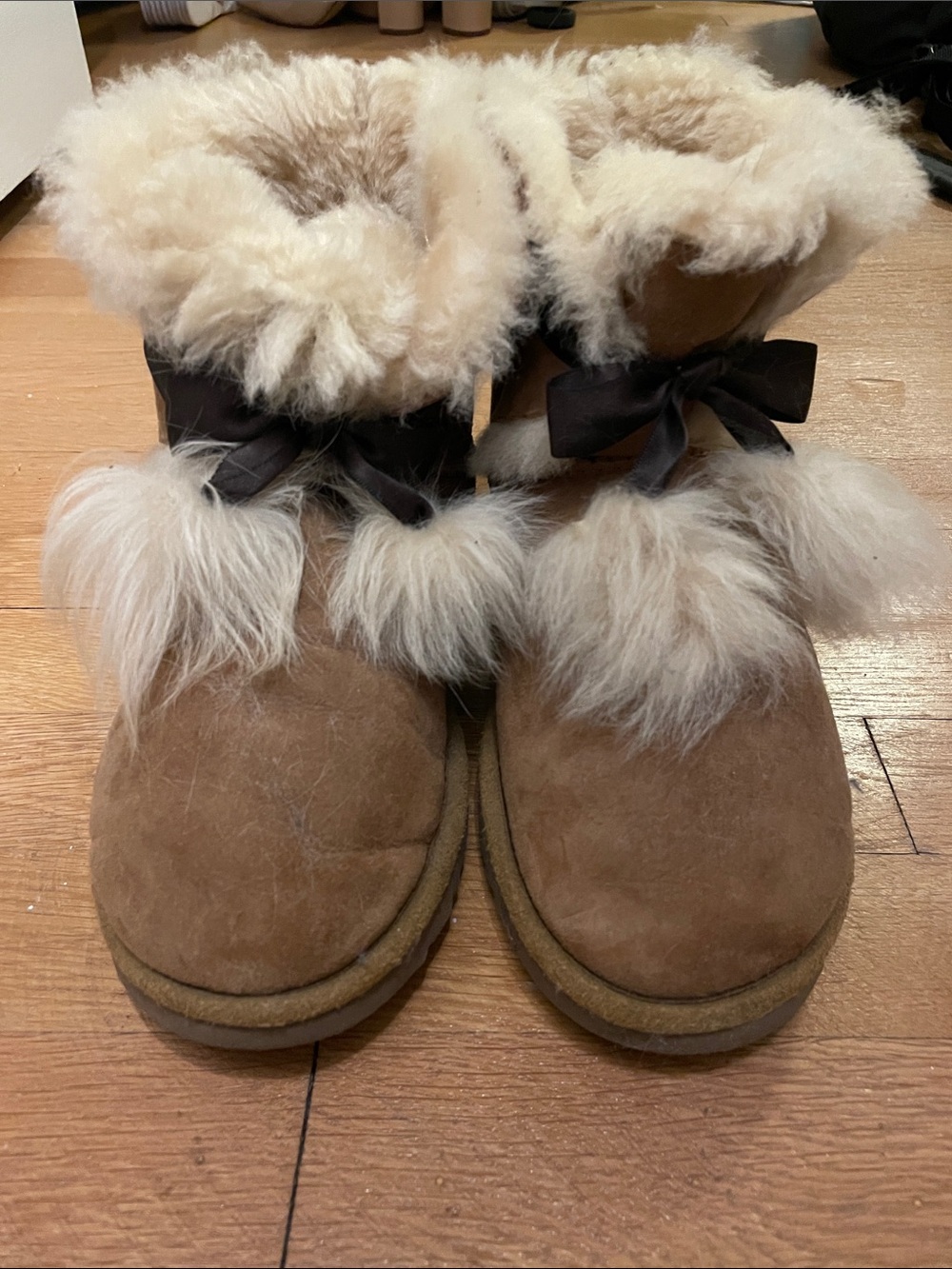 UGG Gita Chestnut Suede Fur Pom Pom Bootie